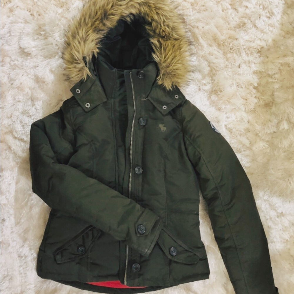 Abercrombie & Fitch down insulated coat